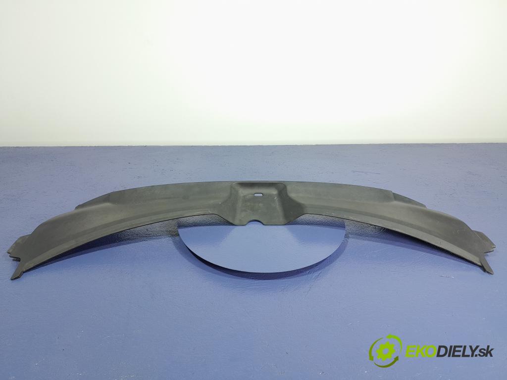 Audi A6 2007 výztuha Čelní / stěna Přední 4F0807081