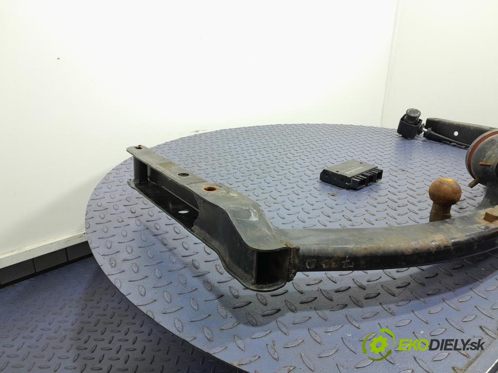 Audi A6 2007 oko Do Přívěsy 4F9813685A
