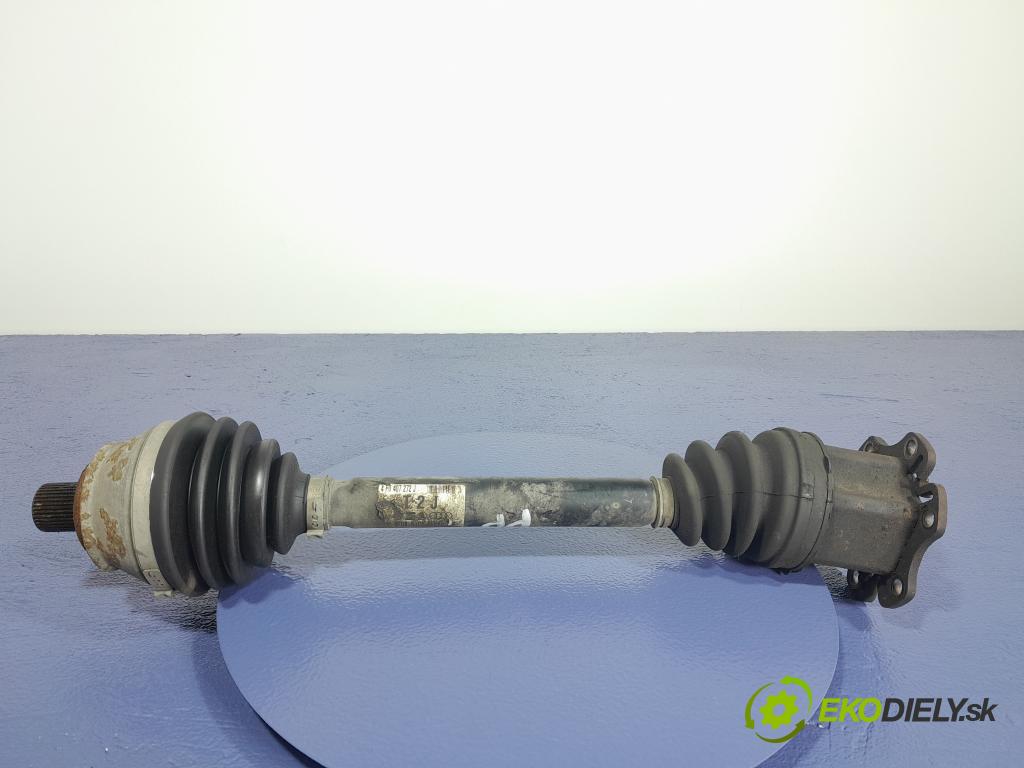 Audi A6 2007 poloos Prava: Predné 4F0407272J