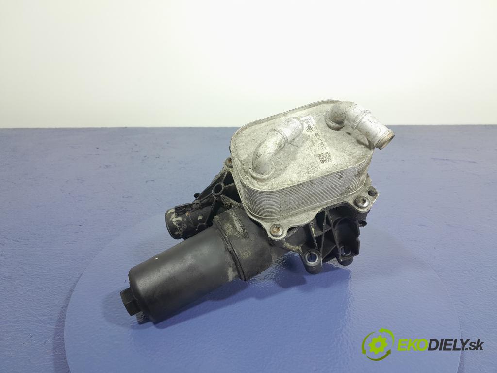 Skoda Octavia 2020 chladič oleja 05L117021C