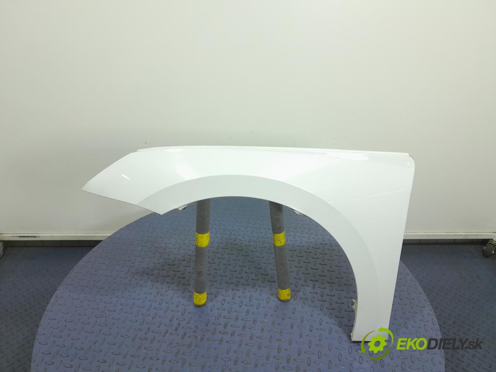 Skoda Octavia 2020 blatnik před Levý: 01
