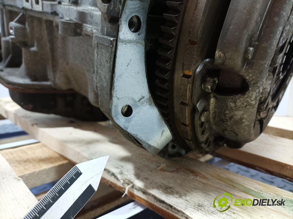 Nissan Micra 2010 motor Benzín: CR12