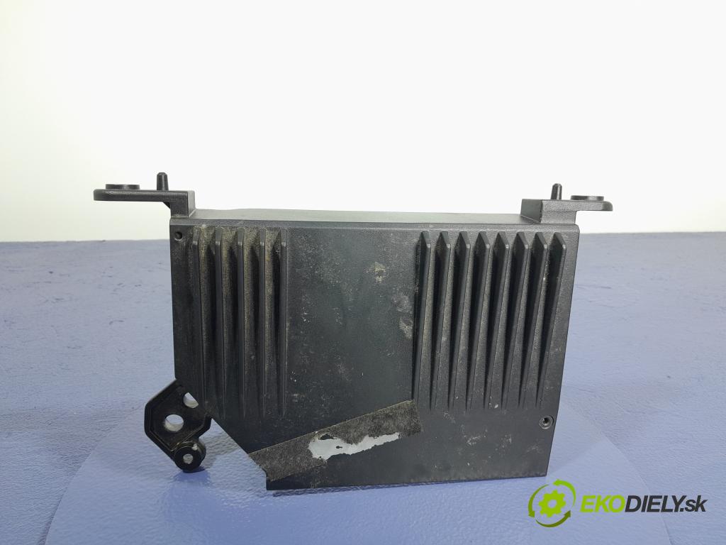 Volvo V90 2017 Zesilovač: Rádio: Navigacia: 31489614AA