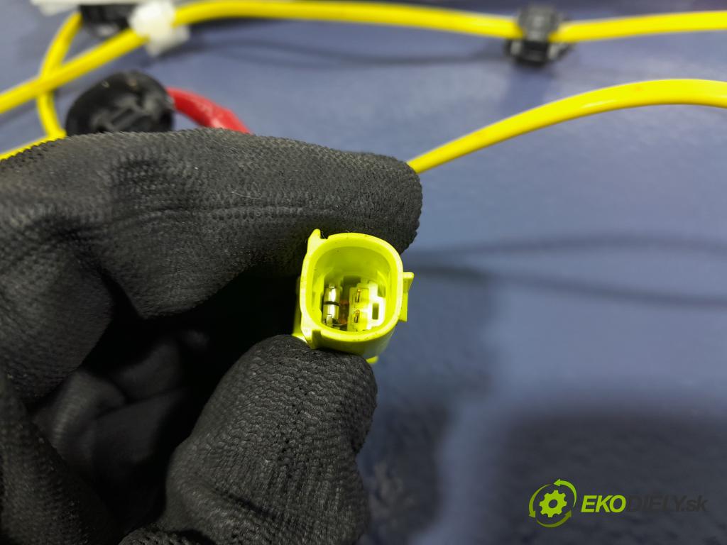 Lexus NX 2019 Airbag: Sedadlo: x 0589-P1-000379