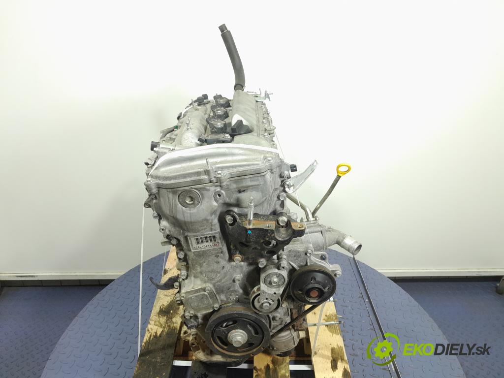Lexus NX 2019 motor Benzín: 2AR