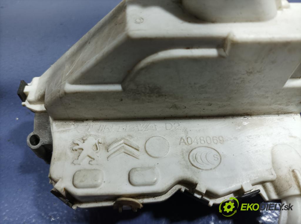 Peugeot 508 2013 zámek dveře před v pravo: PSA006257