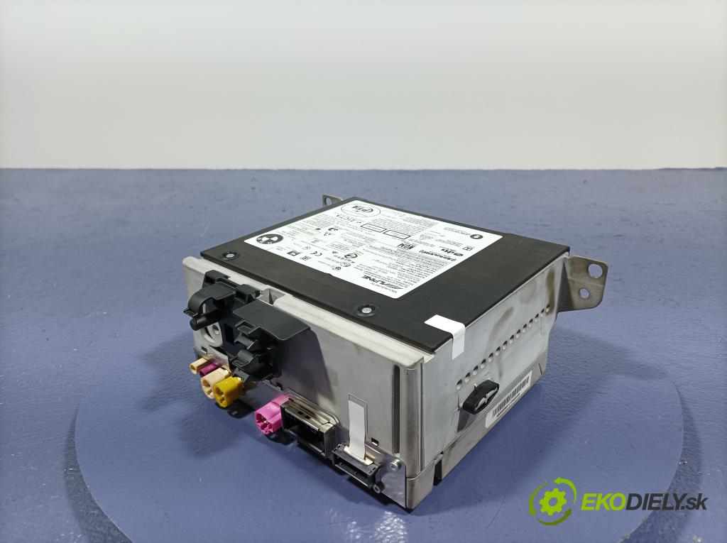 Bmw Seria 7 2022 Radio I Navigácia: 5A694A0