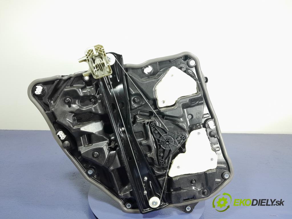 Bmw Seria 7 2022 mechanismus stahování Sklenka: Zad: v pravo: 7485142