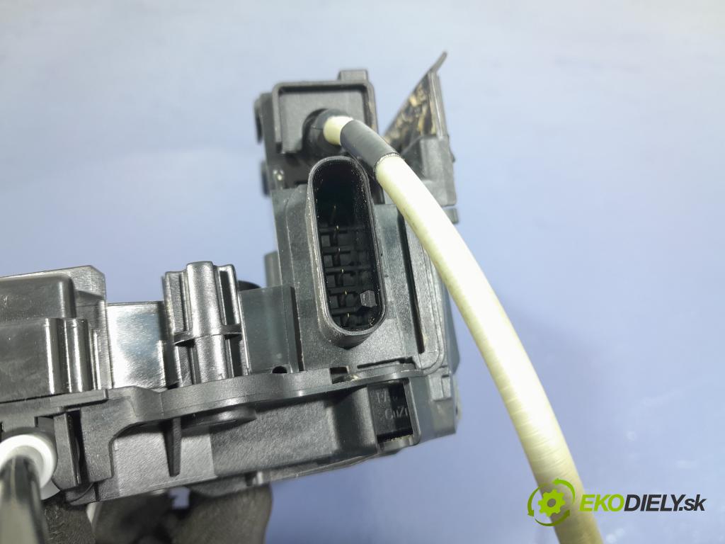 Bmw Seria 7 2022 zámek dveře Zad: Levý: 7477703