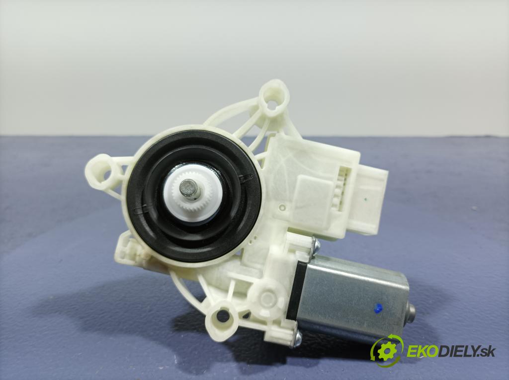 Bmw Seria 7 2022 mechanismus stahování Sklenka: před Levý: 9463855