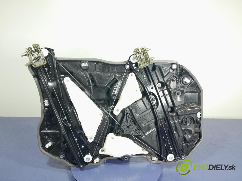 Bmw Seria 7 2022 mechanismus stahování Sklenka: před v pravo: 7485140