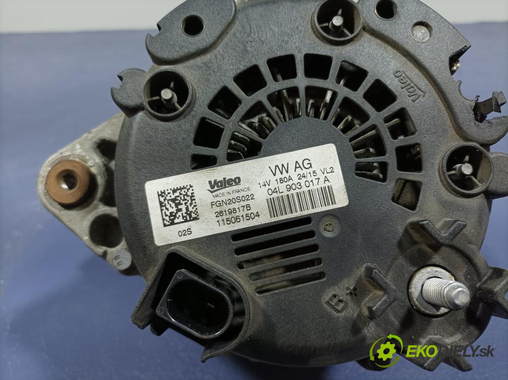 Audi Q5 2015 Alternator 04L903017A