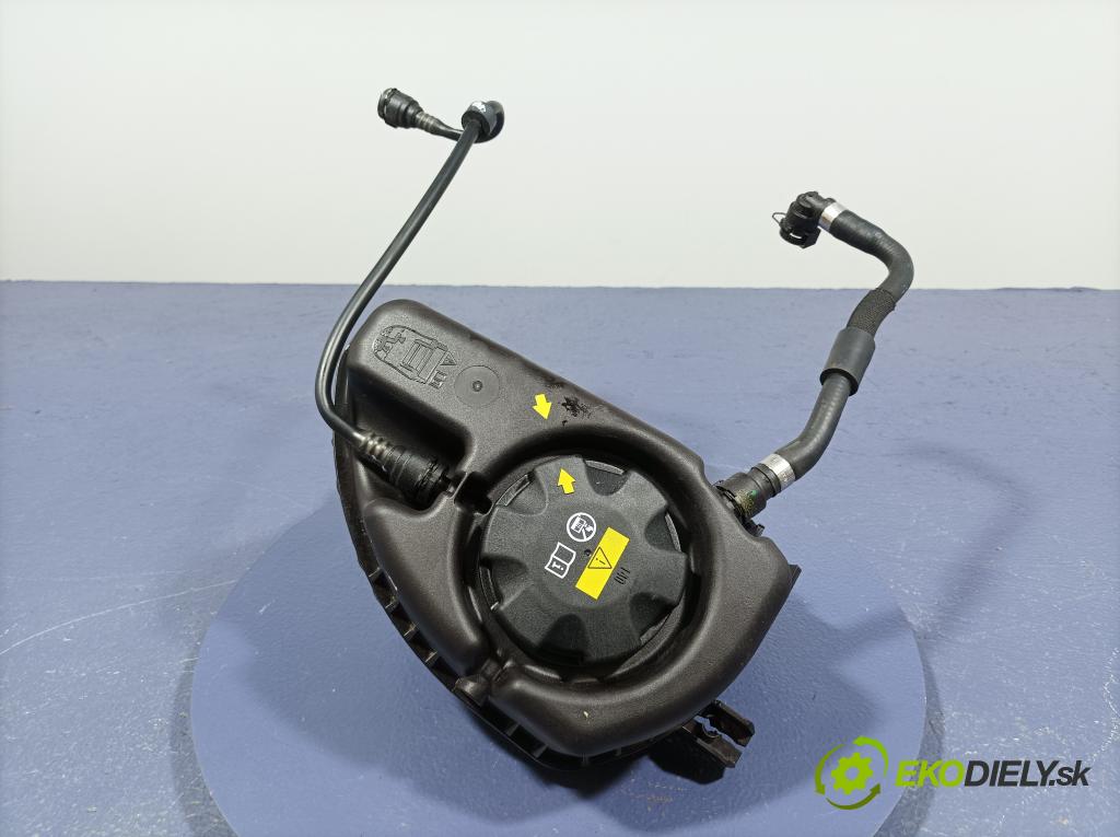 Bmw Seria 7 2022 nádržka Kompenzačné: 9846642