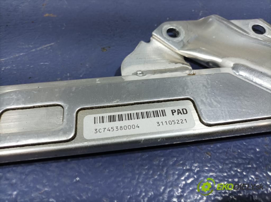 Bmw Seria 7 2022 výztuha Čelní / stěna Přední 7453800
