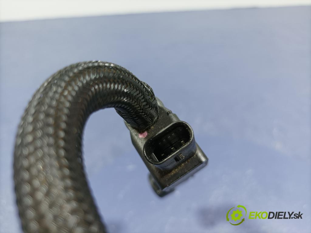 Bmw Seria 7 2022 rúrka paliva 8598158