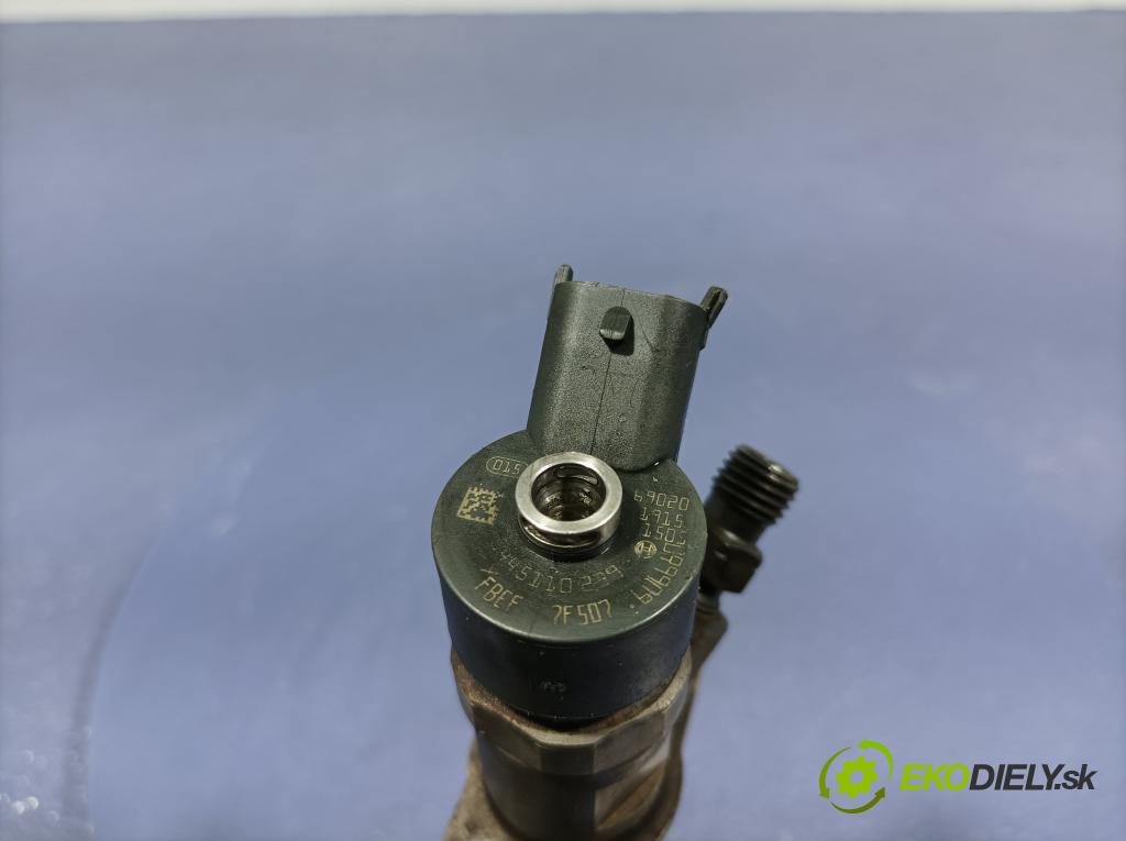 Ford Focus 0 vstrek 0445110239