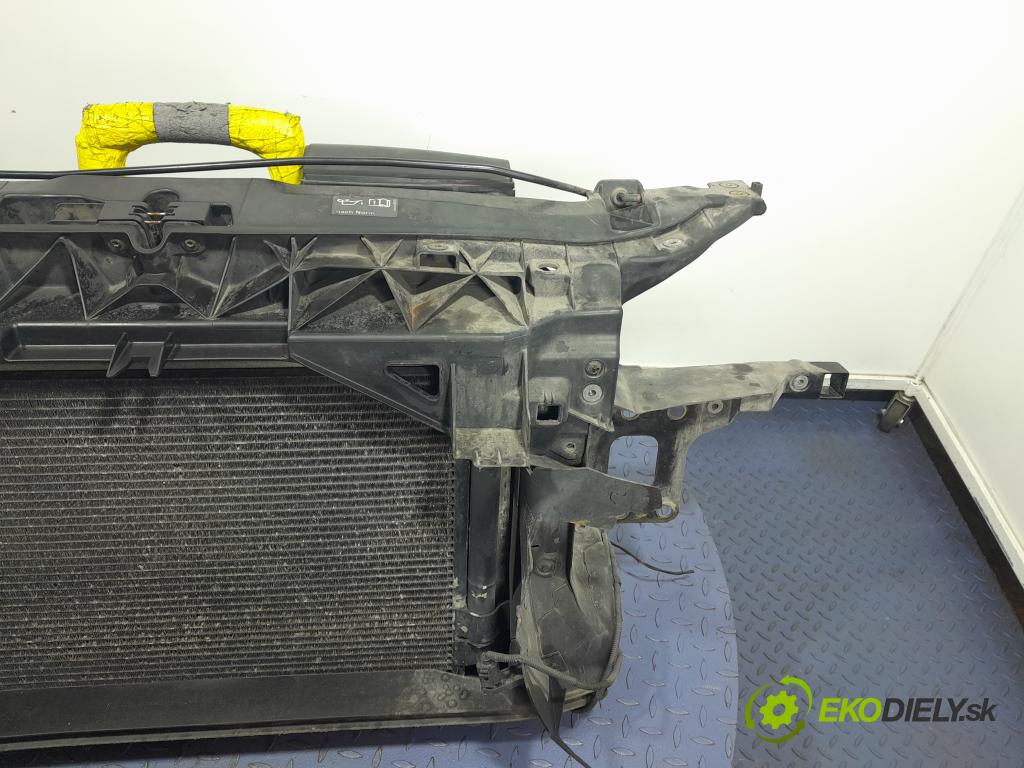 Seat Leon 2006 výztuha Čelní / stěna Přední 01