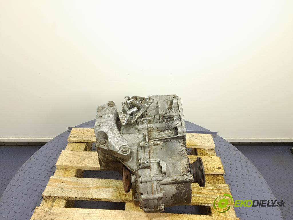Seat Leon 2006 prevodovka Manualna JLT