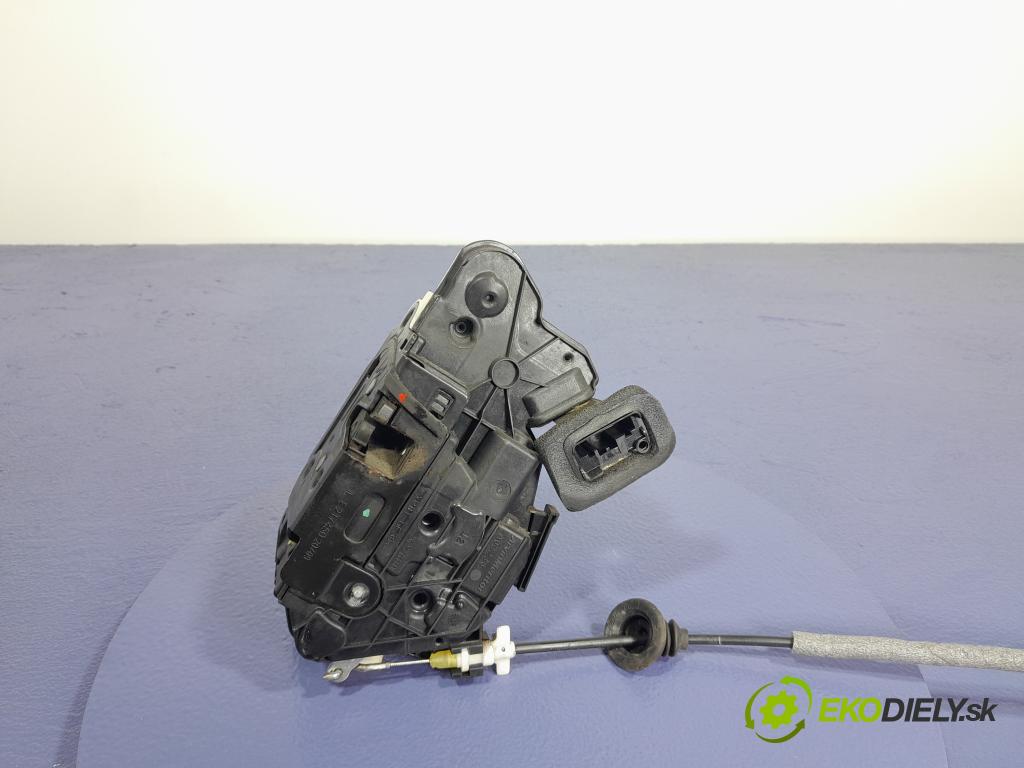 Vw Polo 2010 zámek dveře před Levý: 5K1837015B