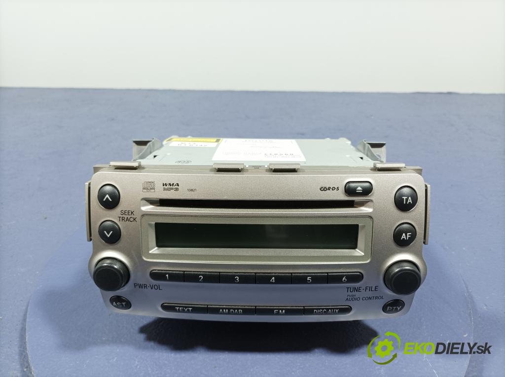 Toyota Urban cruiser 2009 Radio I Navigácia: 86120-52580