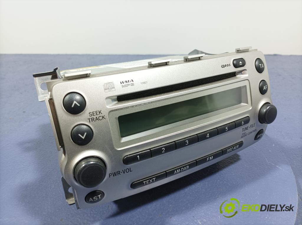 Toyota Urban cruiser 2009 Radio I Navigácia: 86120-52580