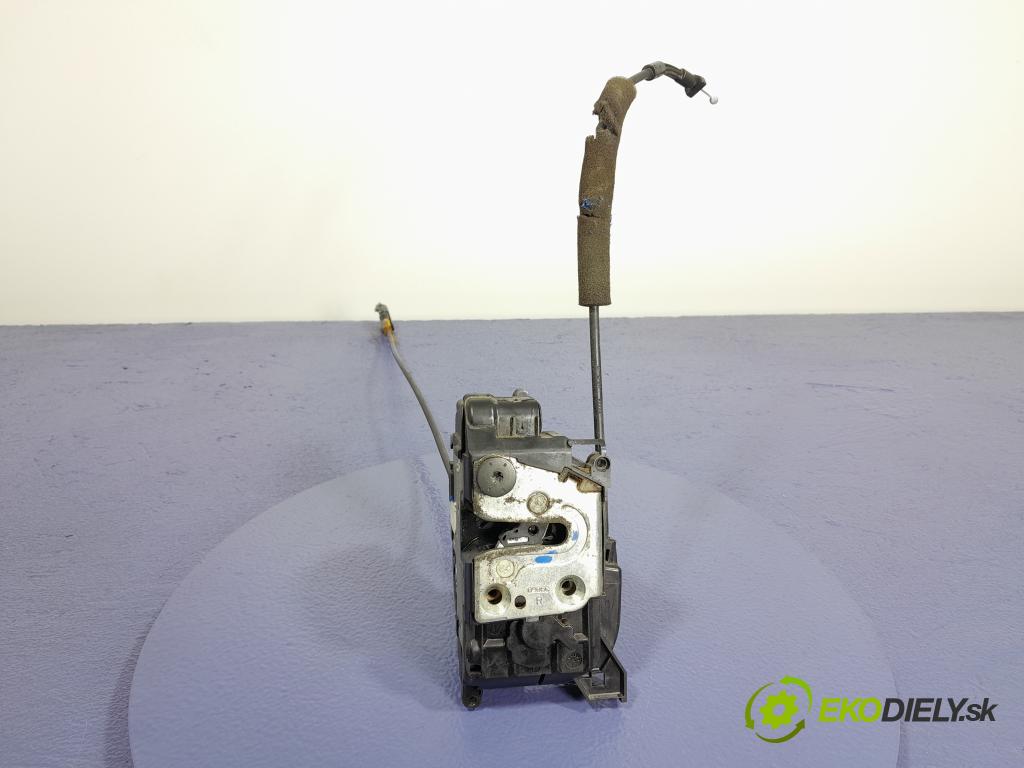 Renault Modus 2006 zámek dveře před v pravo: 01