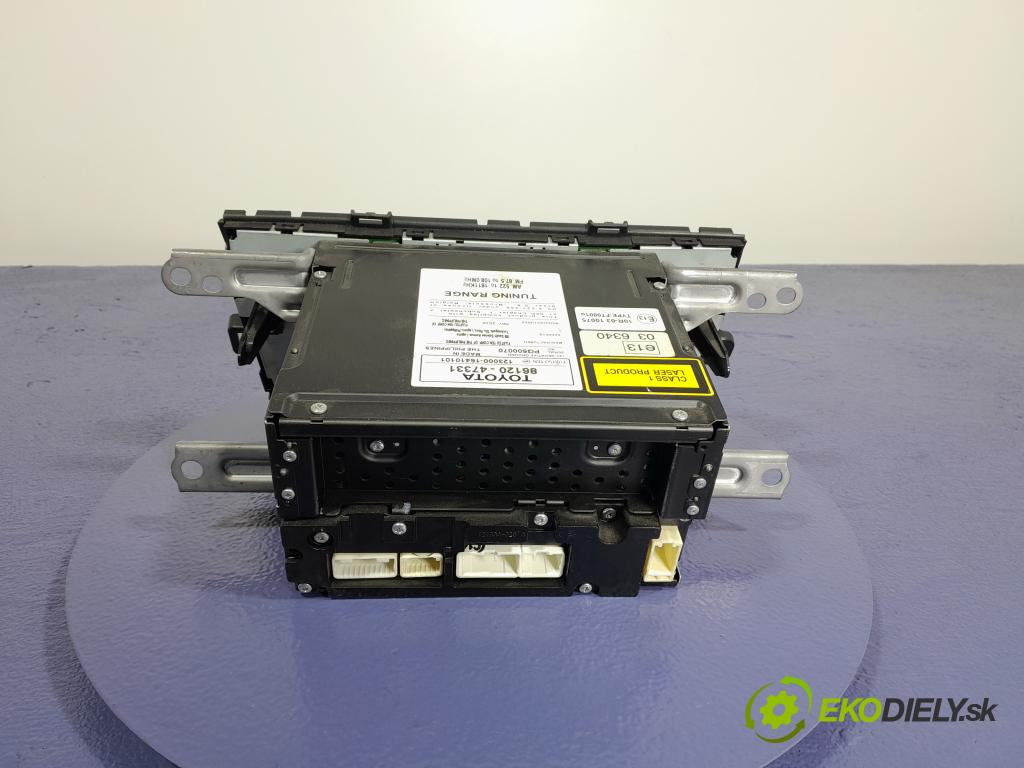 Toyota Prius 2010 Radio I Navigácia: 86120-47331