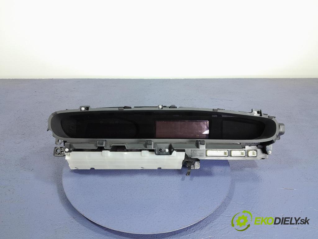 Toyota Prius 2010 prístrojovka/ budíky 769363-330