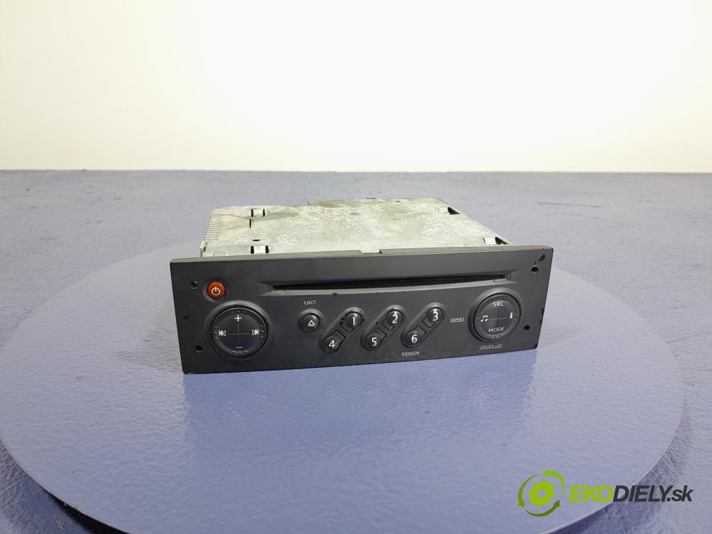 Renault Modus 2006 Radio I Navigácia: 8200483757T