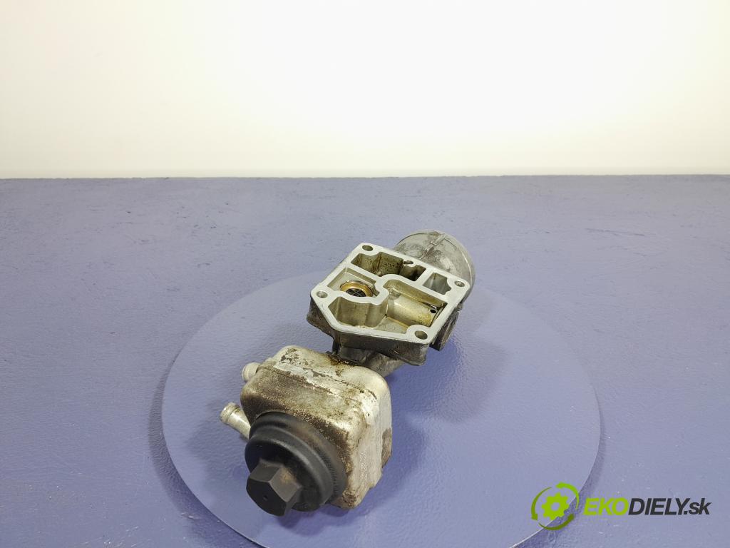 Vw Passat 2007 chladič oleja 028117021L