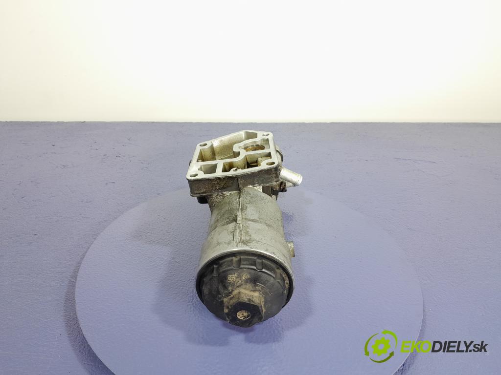 Vw Passat 2007 chladič oleja 028117021L
