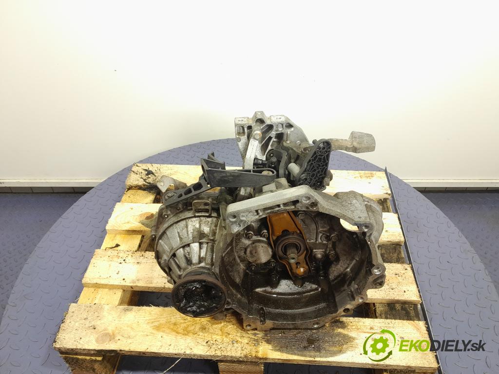 Vw Passat 2007 prevodovka Manualna JCX