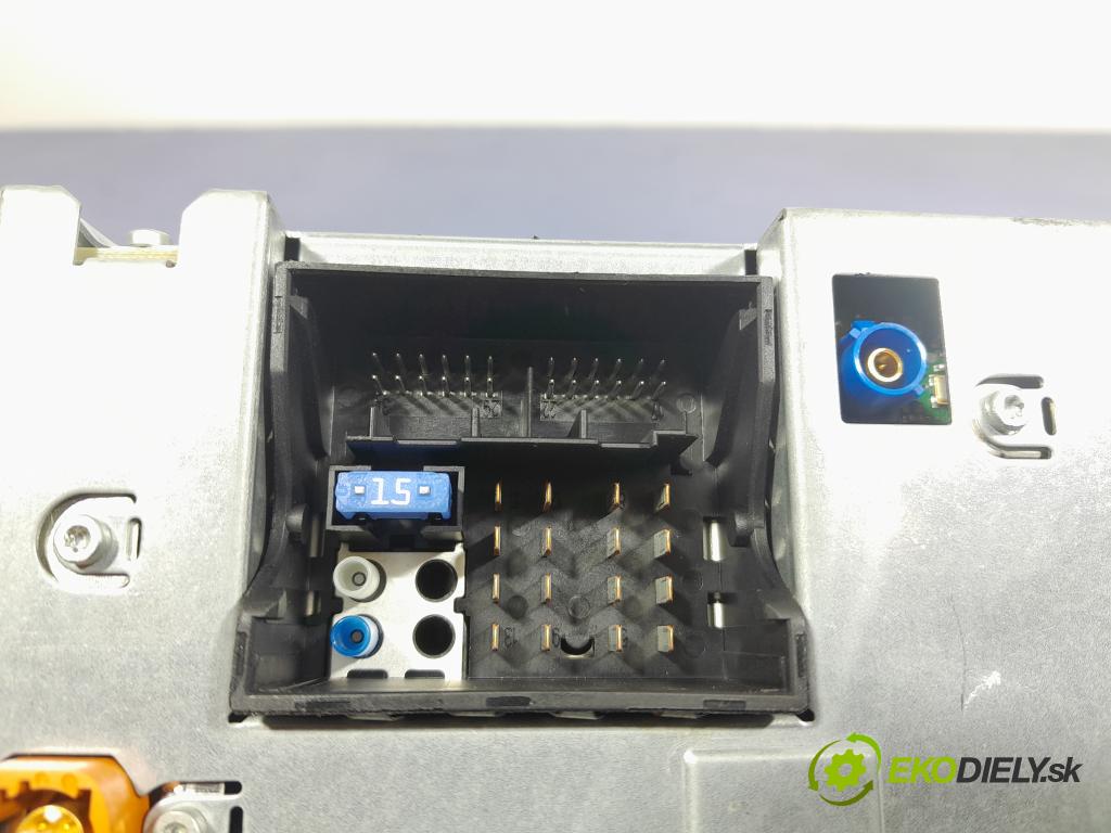 Bmw Seria 5 2012 Radio I Navigácia: 9274569