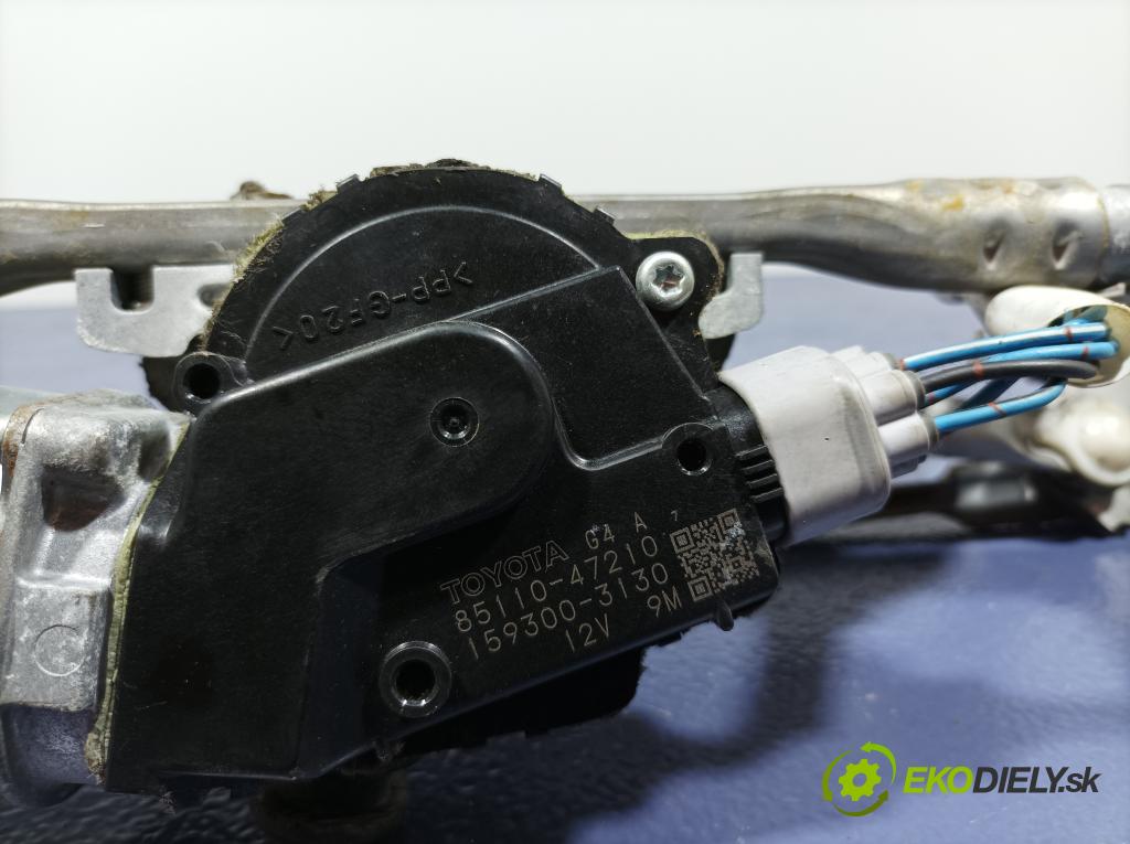 Toyota Prius 2010 mechanismus motorek Stěrače: před 01