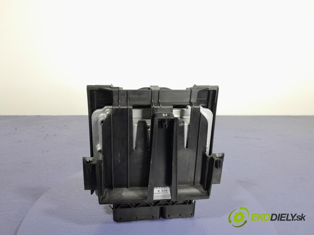 Bmw Seria 5 2012 riadiaca jednotka Motor: 8518477