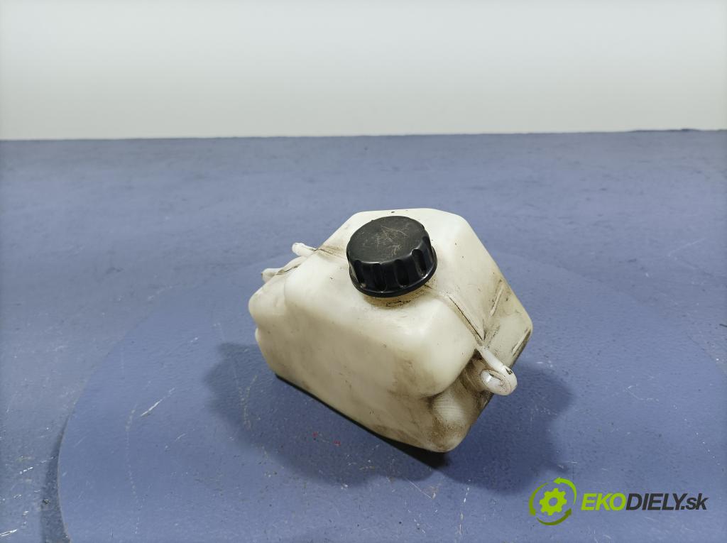 Kawasaki Ex500 d 1997 nádržka Kompenzačné: 01