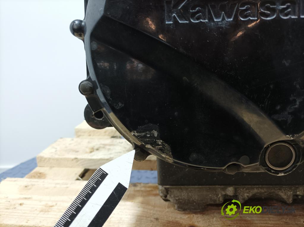 Kawasaki Ex500 d 1997 motor Benzín: 01