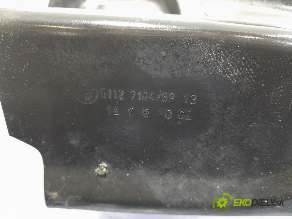 Bmw Seria 5 2012 výztuha narazník Zad: 7184769
