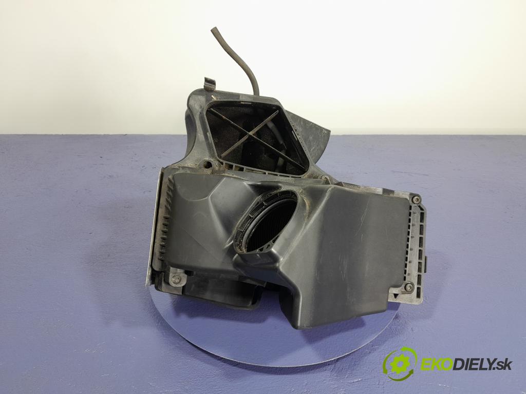 Audi A4 2010 obal Filtre: Vzduch: 8K0133835AD