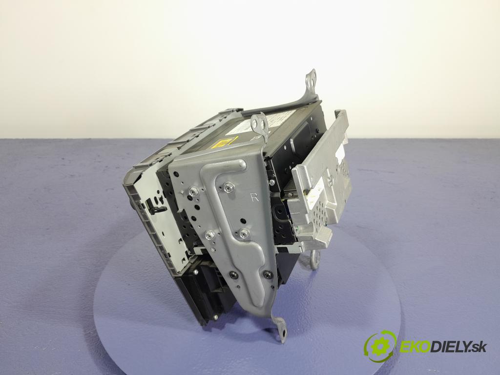 Toyota Avensis 2006 Radio I Navigácia: 86120-05081