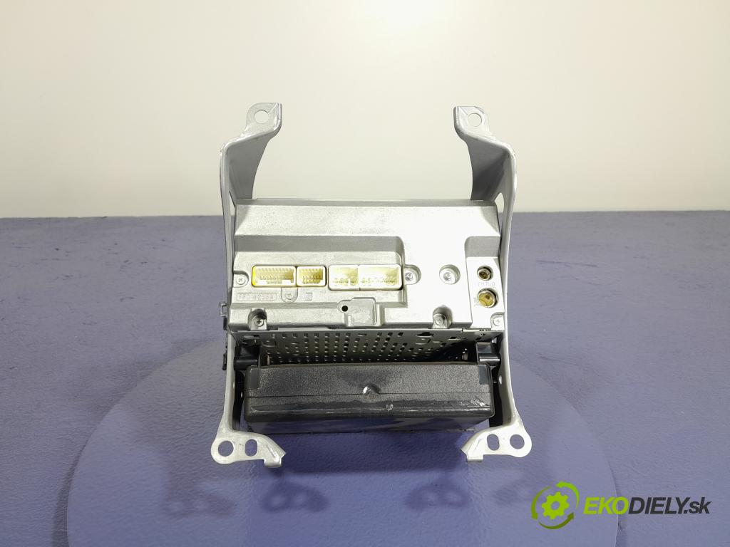 Toyota Prius 2007 Radio I Navigácia: 86120-47220