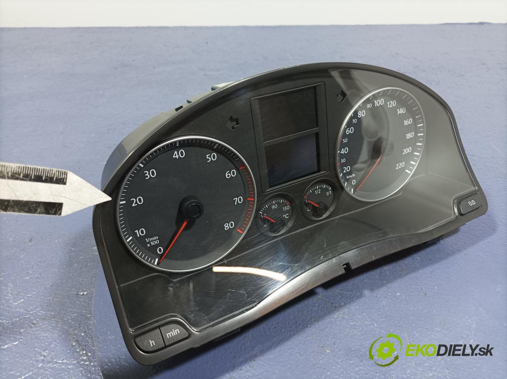 Vw Golf 2005 prístrojovka/ budíky 1K0920861