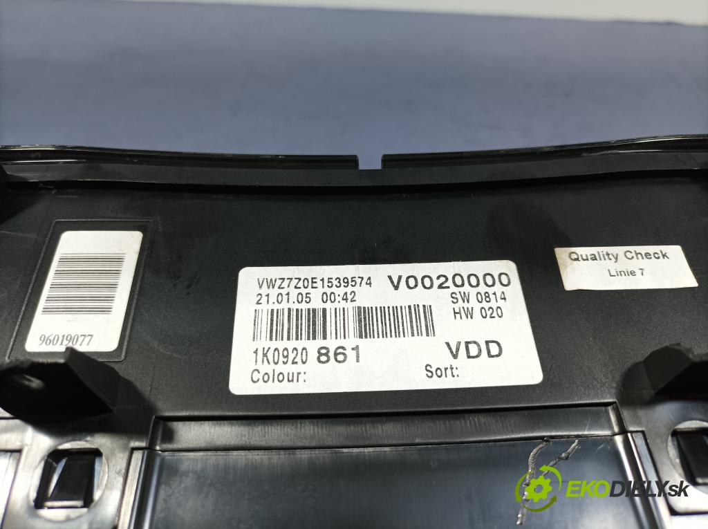 Vw Golf 2005 prístrojovka/ budíky 1K0920861