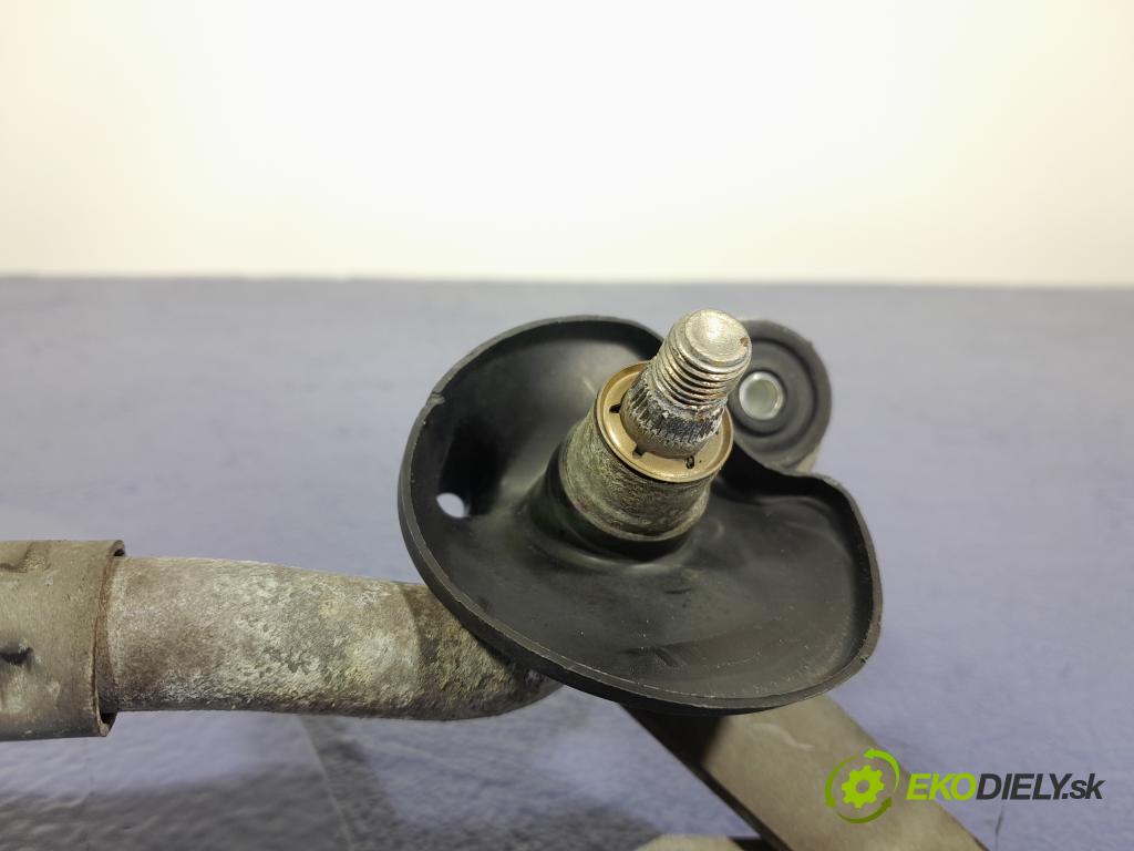 Toyota Prius 2007 mechanismus motorek Stěrače: před 85110-47080