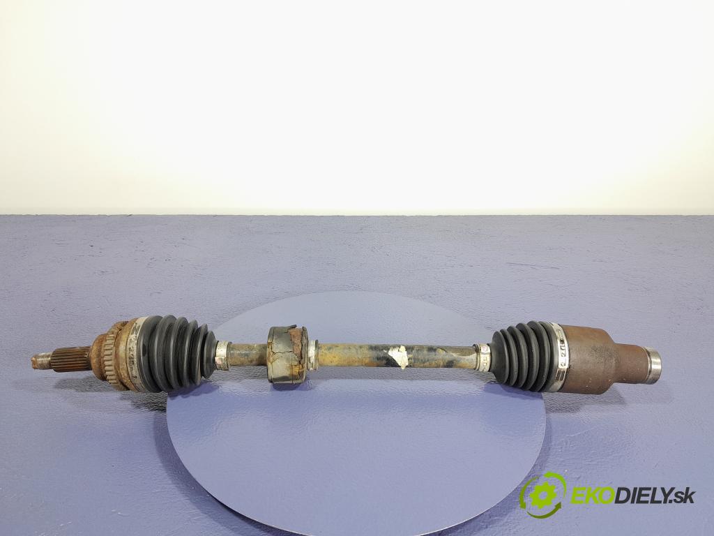 Suzuki Ignis 2003 poloos Prava: Predné 01