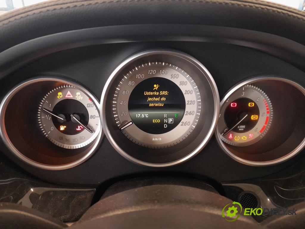 Mercedes Cls 2016 prístrojovka/ budíky A2189001807