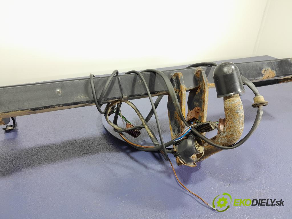 Toyota Avensis 2006 oko Do Přívěsy 5905768177207