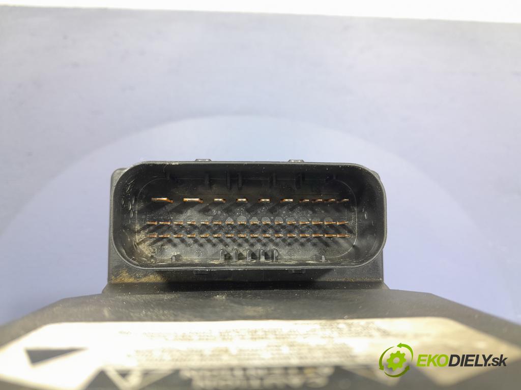 Toyota Avensis 2006 čerpadlo ABS x 44540-05040