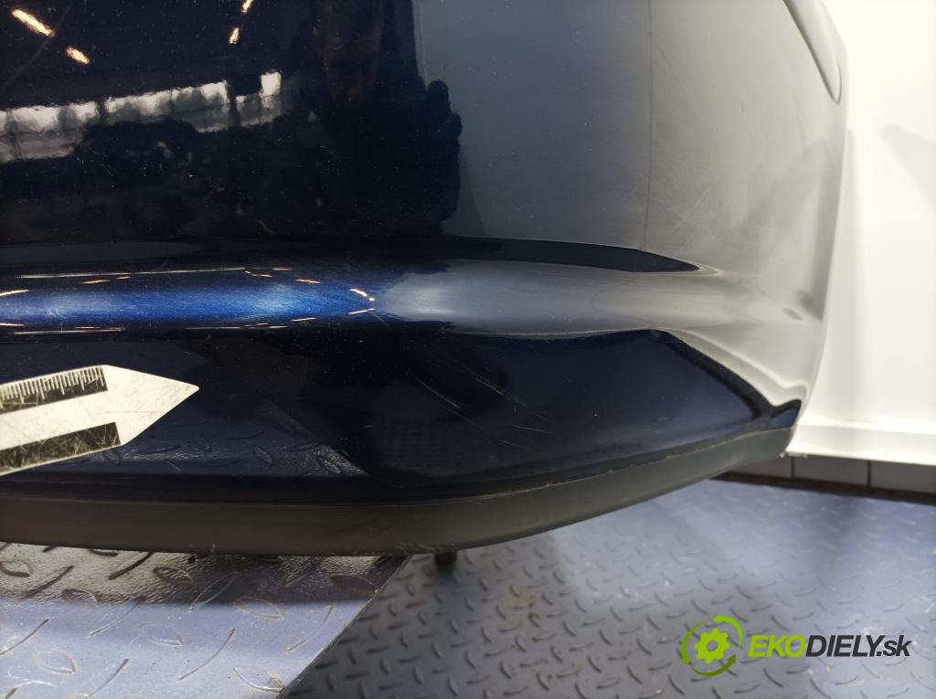 Toyota Avensis 2006 nárazník Zad: 01