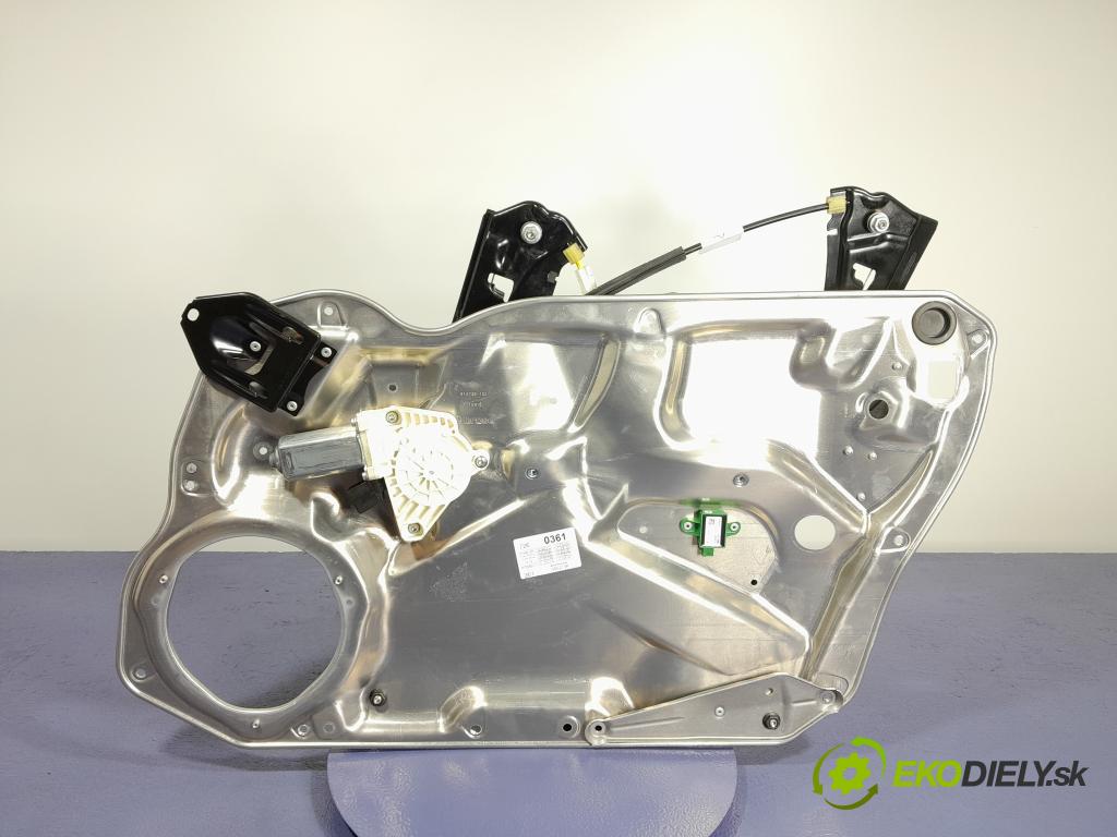 Mercedes Cls 2016 mechanismus stahování Sklenka: před v pravo: 918236-102